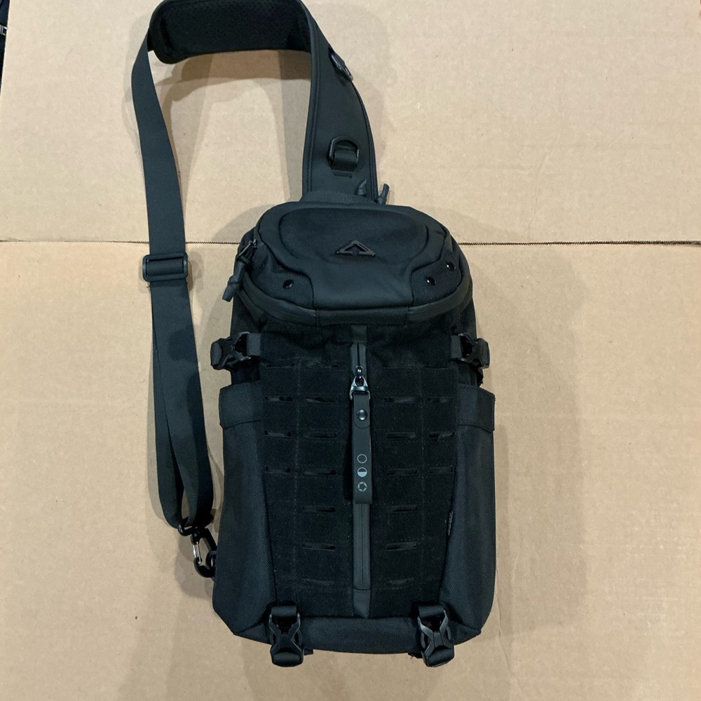 Black Men's Tactical Sling Bag - Everyday Carry